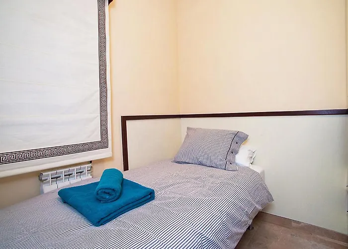 Daire Pg Gracia - Valencia By Interhome *